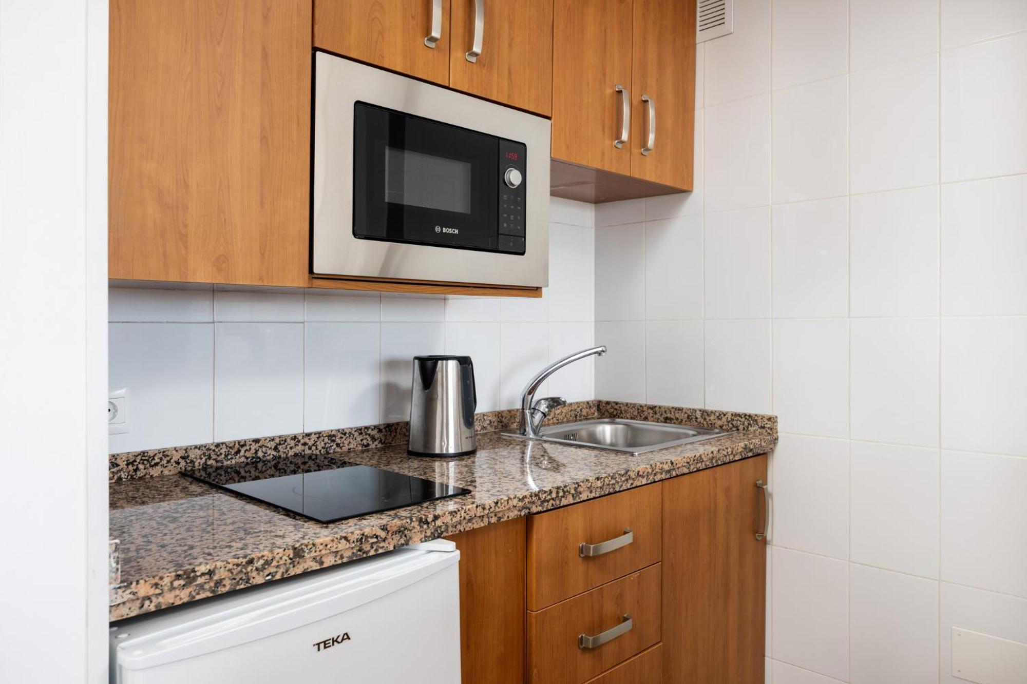 בנאלמדנה Benalbeach Premium Apartments By Alfresco Stays מראה חיצוני תמונה