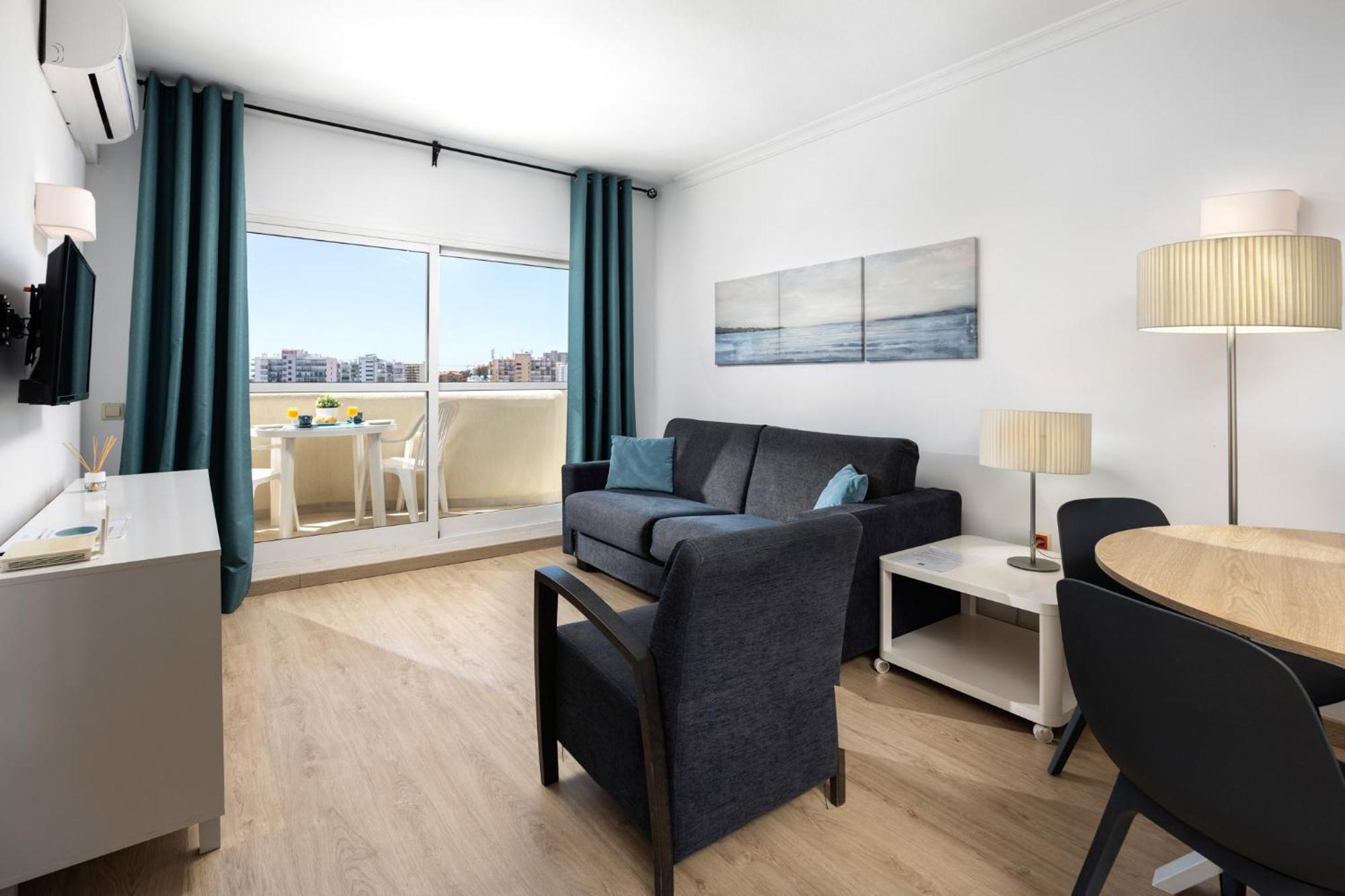 בנאלמדנה Benalbeach Premium Apartments By Alfresco Stays מראה חיצוני תמונה